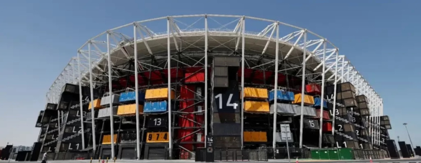 Catar levantou estádio 100% desmontável para Copa do Mundo